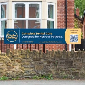 pain free dentistry post and panel sign