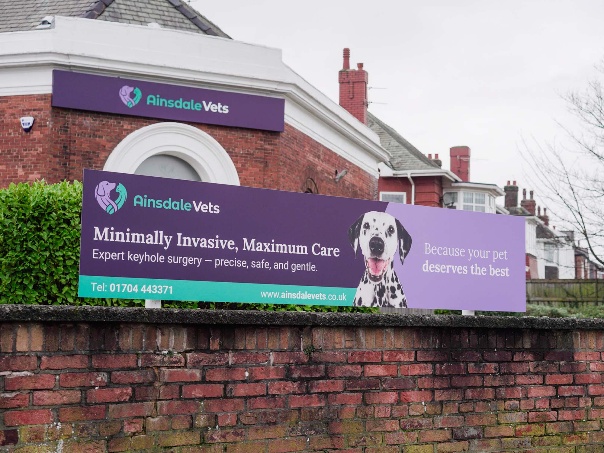 Ainsdale Vets Entrance Signage